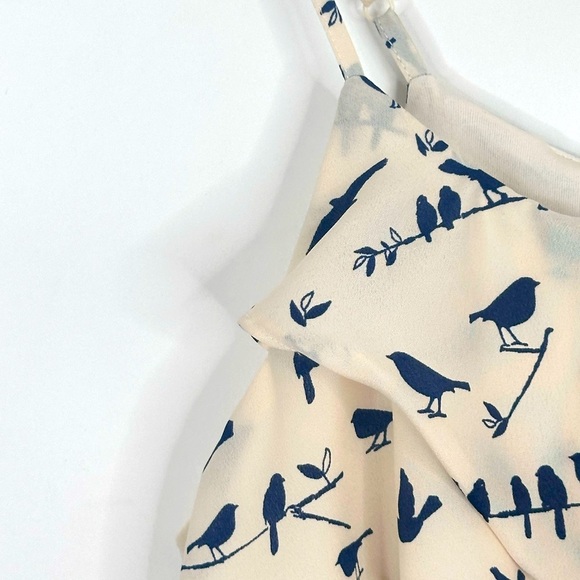 Olive & Oak Cream and Navy Bird Accent Shift Dress Size Medium - Picture 6 of 13